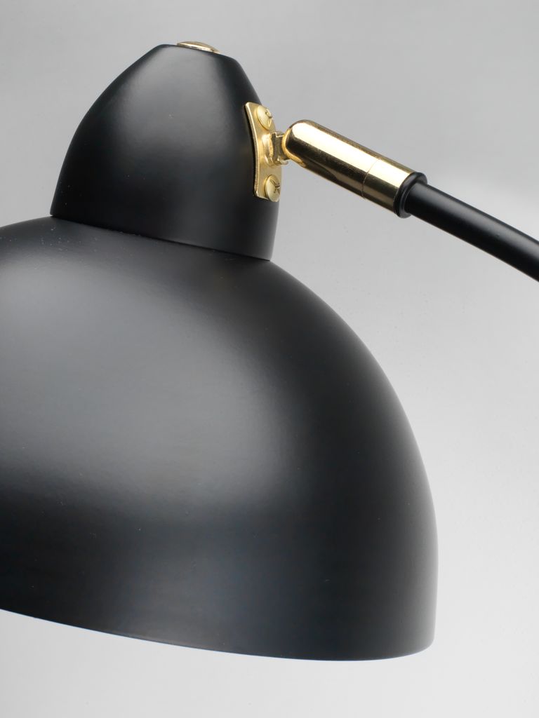 HUGO HUGO gulvlampe H154cm svart