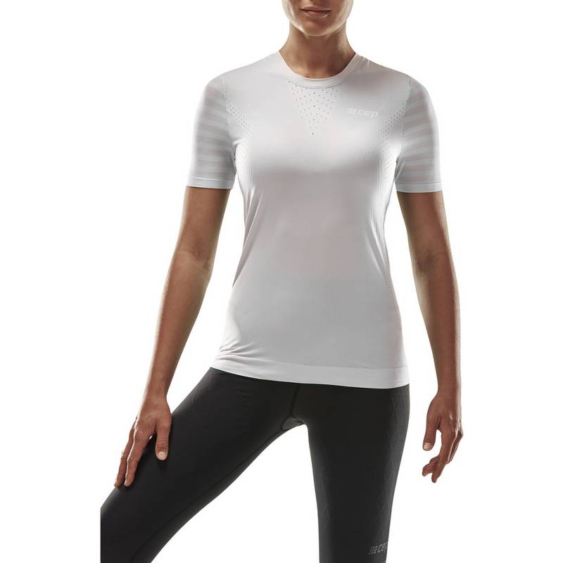 CEP Run Ultralight Shirt Short Funktionsshirt Damen