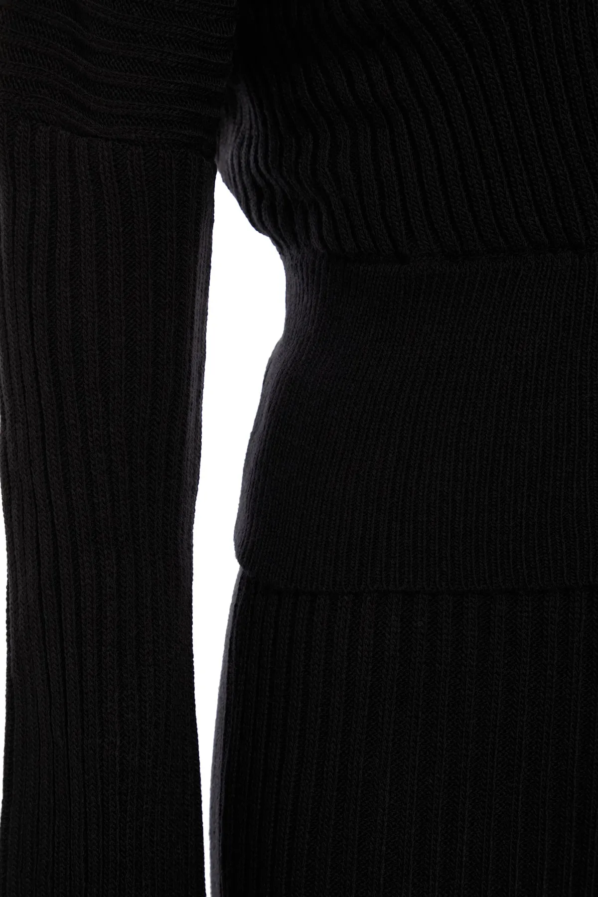Trendyol Collection  Schwarzes zweireihiges Strickoberteil- und -unterteil-Set TWOAW23AU00102