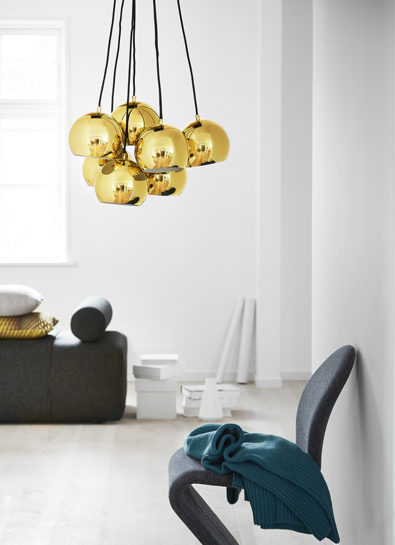 Lampă suspendată Frandsen Ball Multi