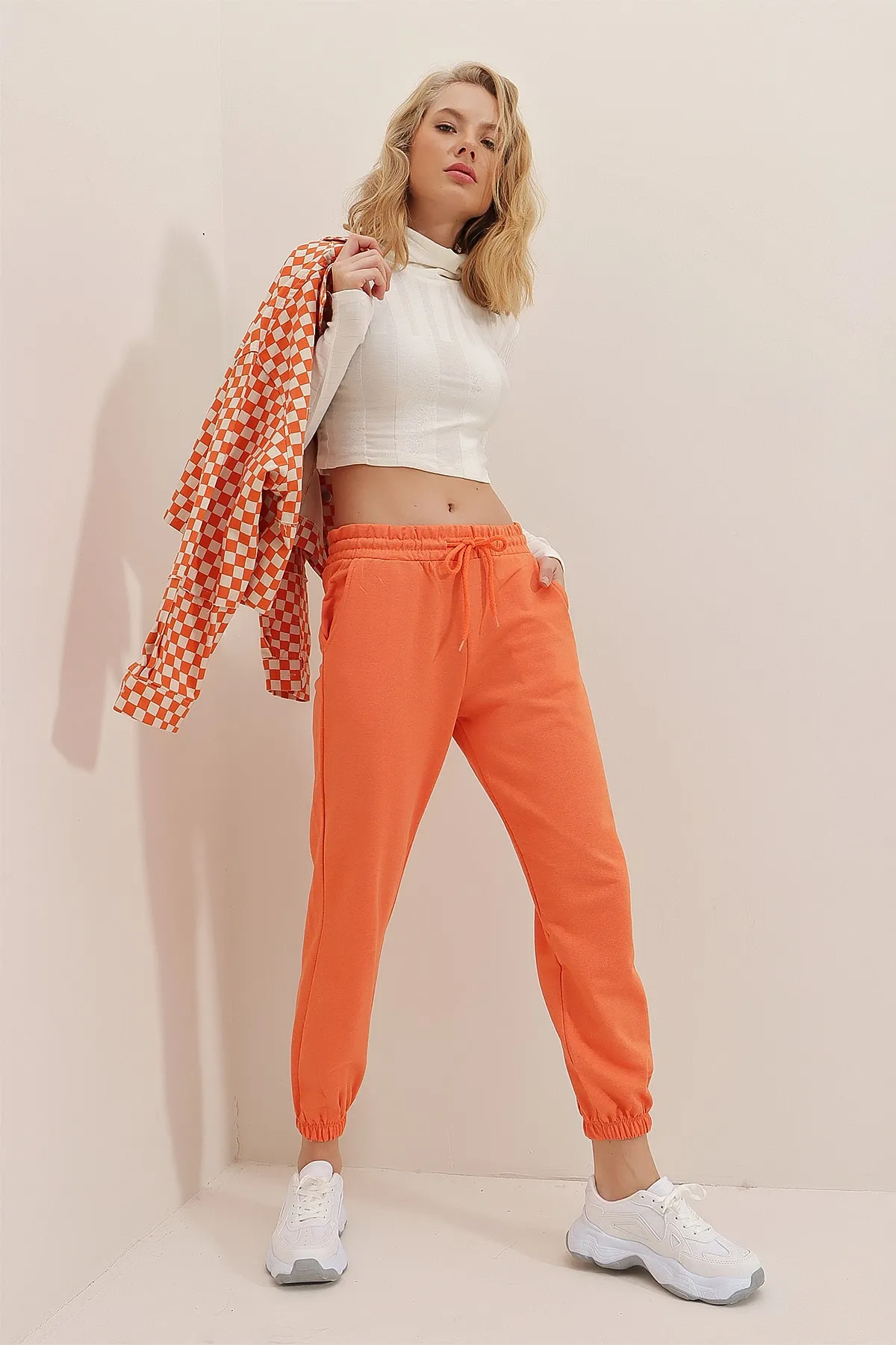 Trend Alaçatı Stili  Jogginghose - Orange - Relaxed