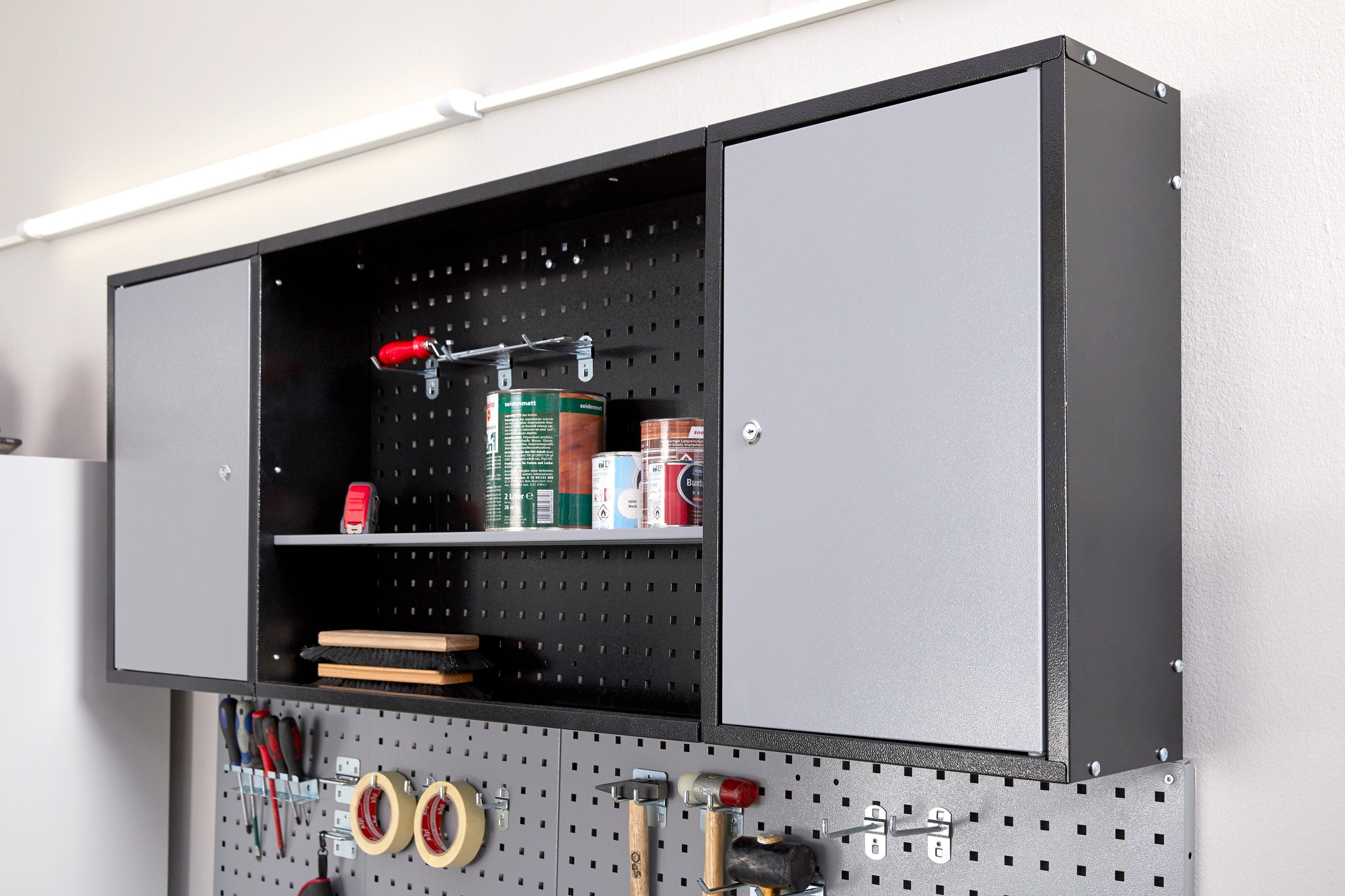 Profiwerk Werkzeugschrank Hängeschrank Norden Breite 160 cm, abschließbar, inkl. praktischer Lochwand