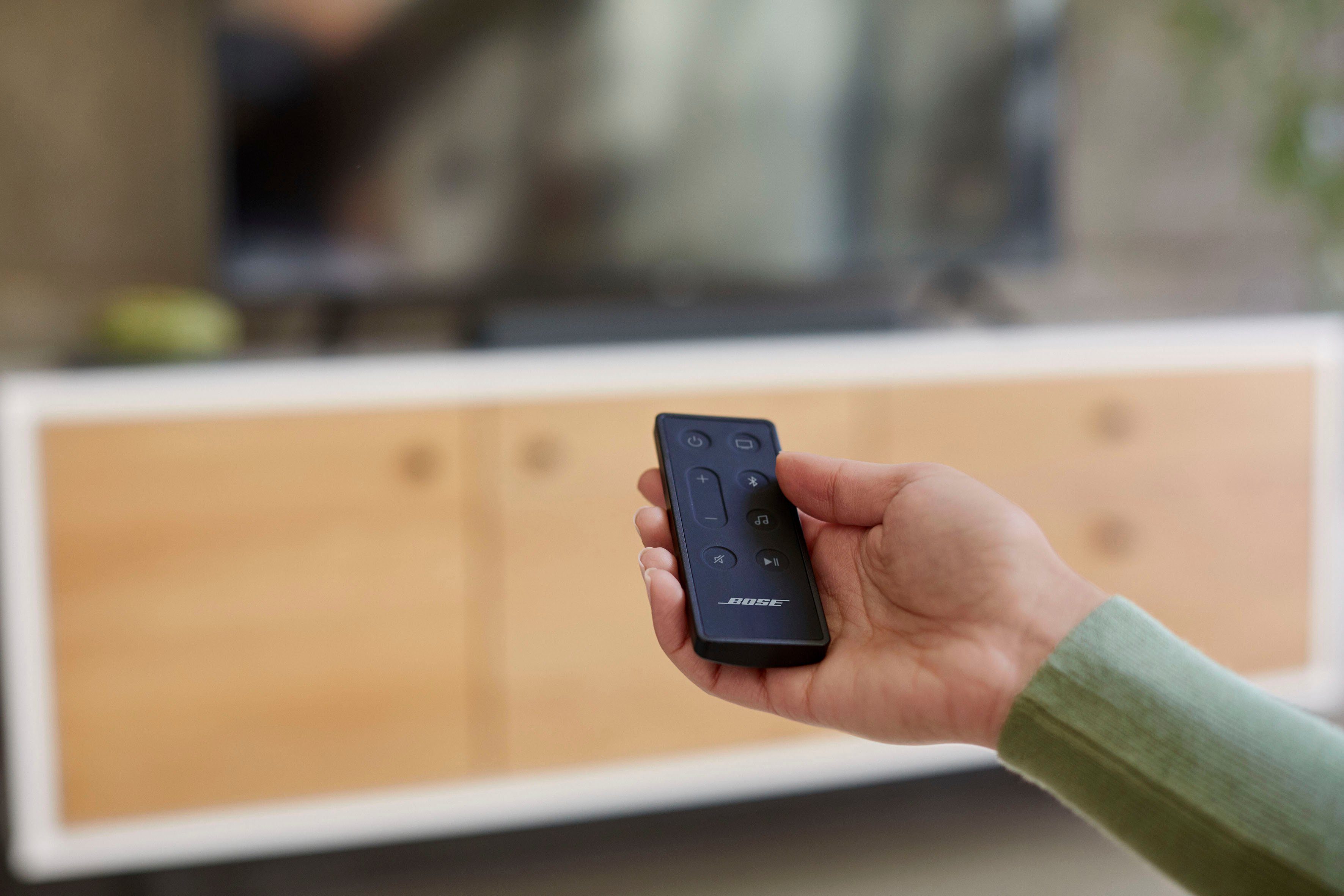 Bose Smart Soundbar 300 Soundbar (Bluetooth, WLAN, Multiroom, Alexa, Google Assistant, AirPlay2)