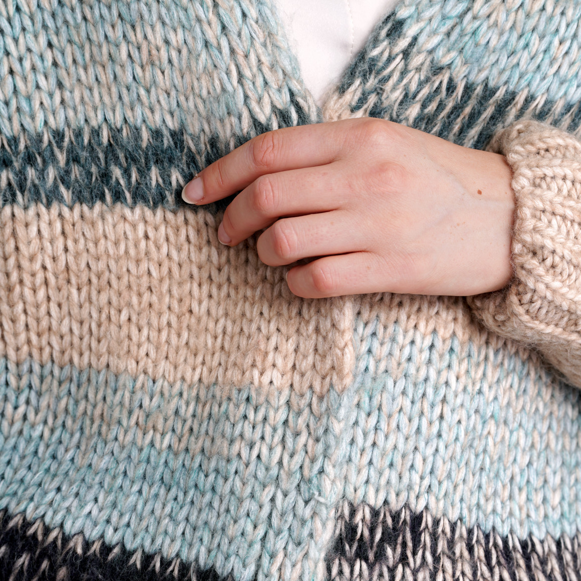 Damen Strickjacke im Streifen-Look