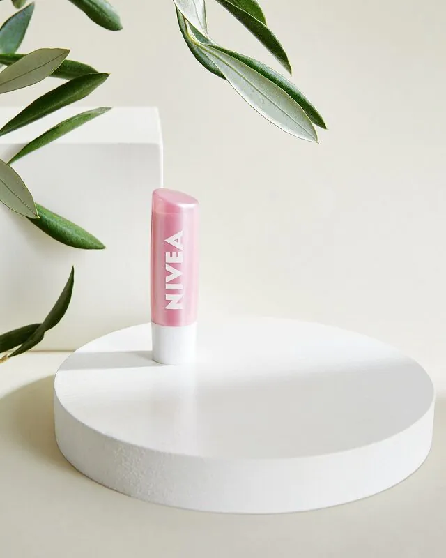 NIVEA LIP CARE Pearl & Shine Lip Balm