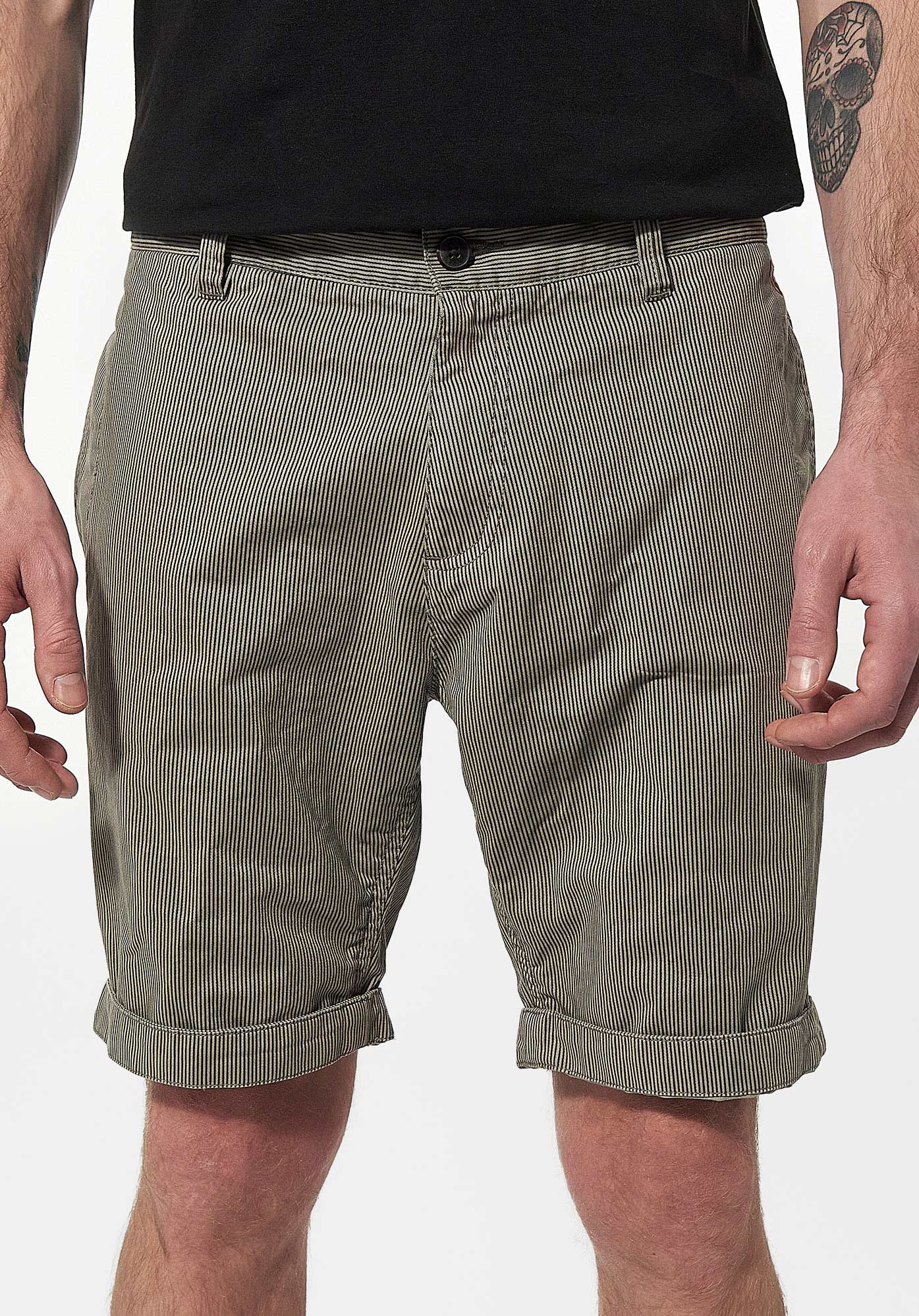 SABIR  Short gris à rayures Homme