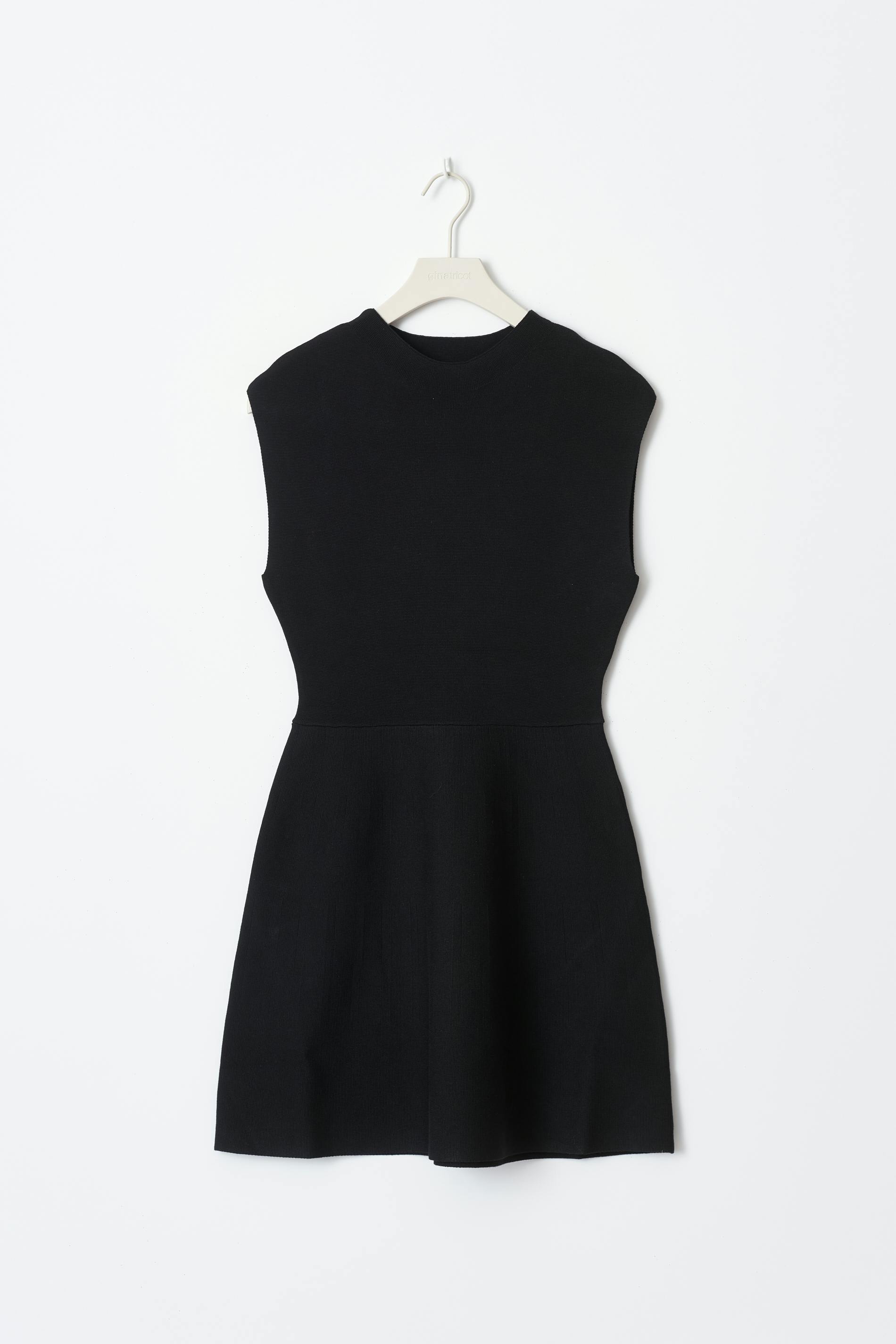 Knitted dress