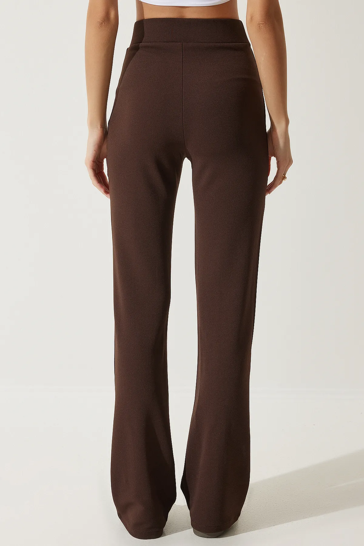 Happiness İstanbul  Braune bequeme Strickhose aus Lycra mit hoher Taille für Damen RV00090