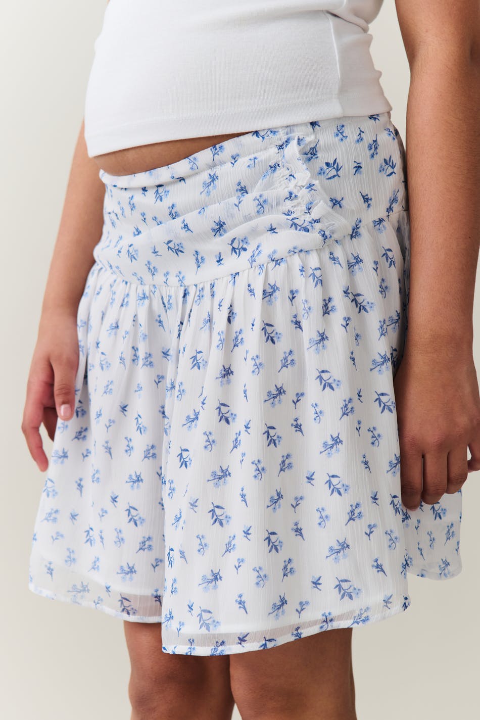 Y low waist skirt