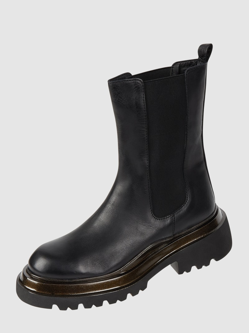 Chelsea Boots in Leder-Optik in schwarz
