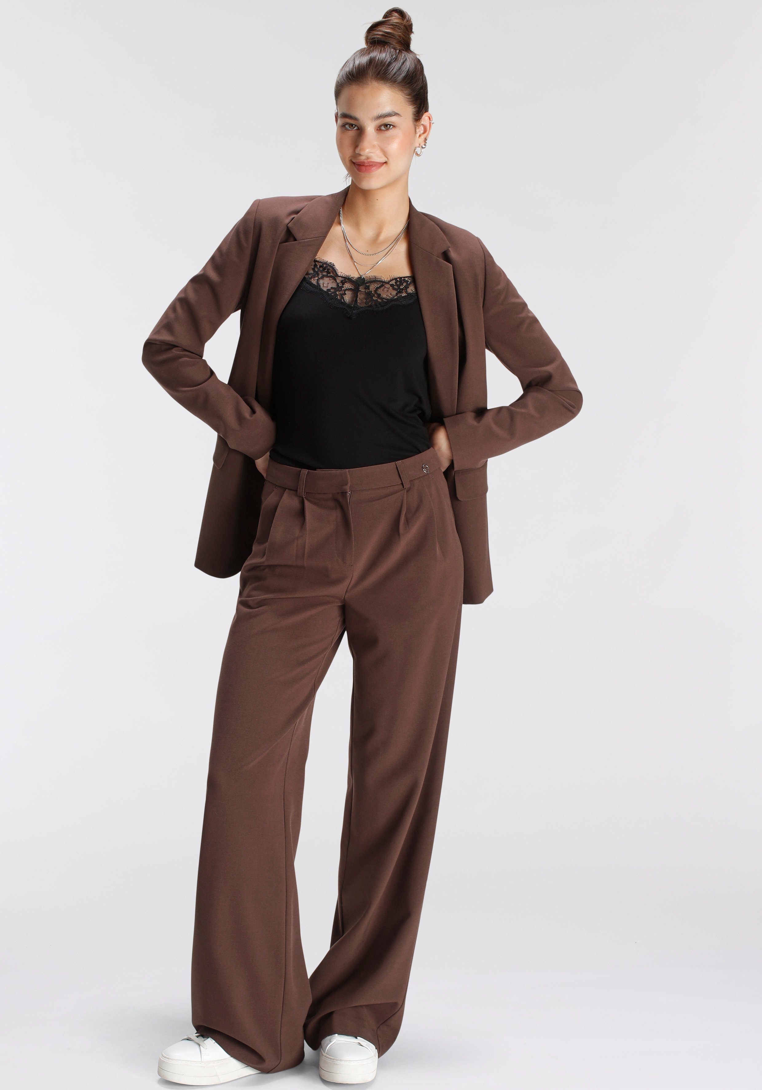 Tamaris Kurzblazer in Trendfarbe