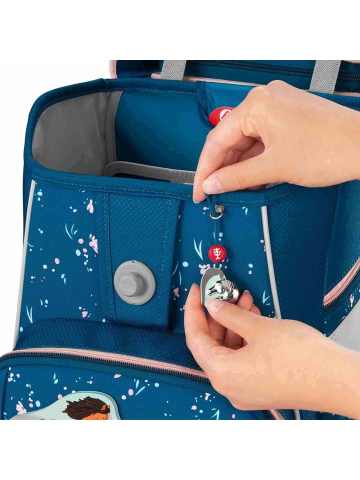 Step by Step Step by Step MAGIC MAGS 