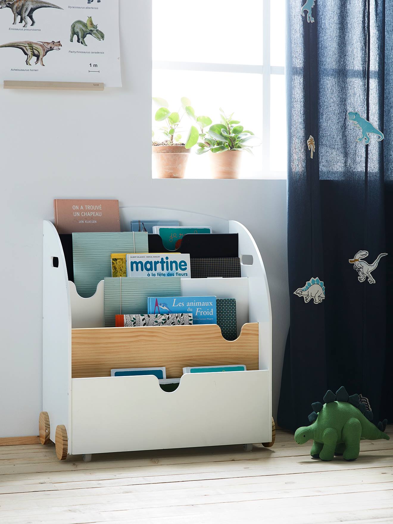 Vertbaudet Kinderzimmer Bücherregal mit Rollen SCHOOL - rosa