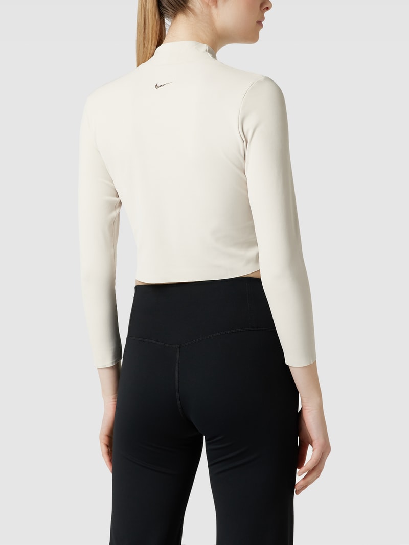 Cropped Longsleeve mit Stehkragen in offwhite