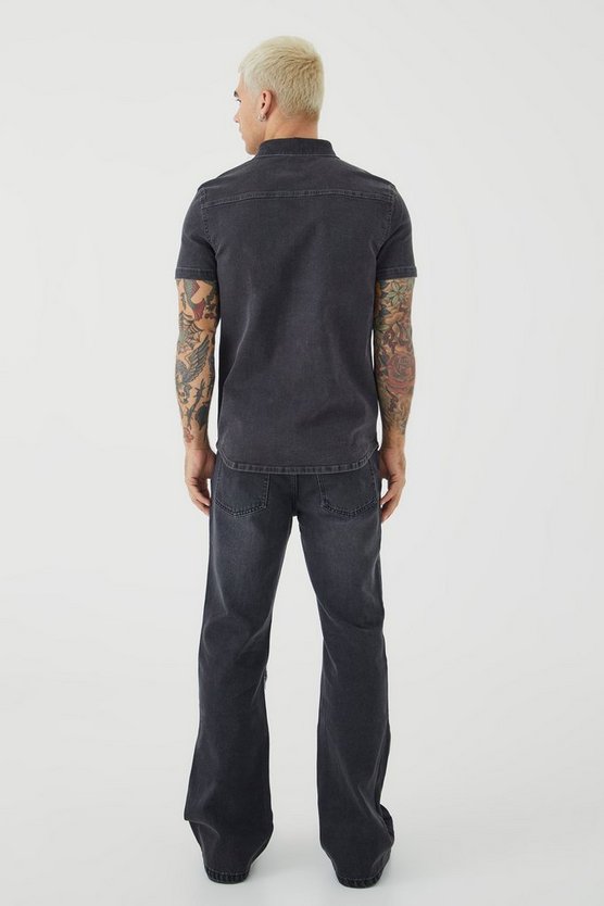Kurzärmliges Muscle-Fit Jeanshemd