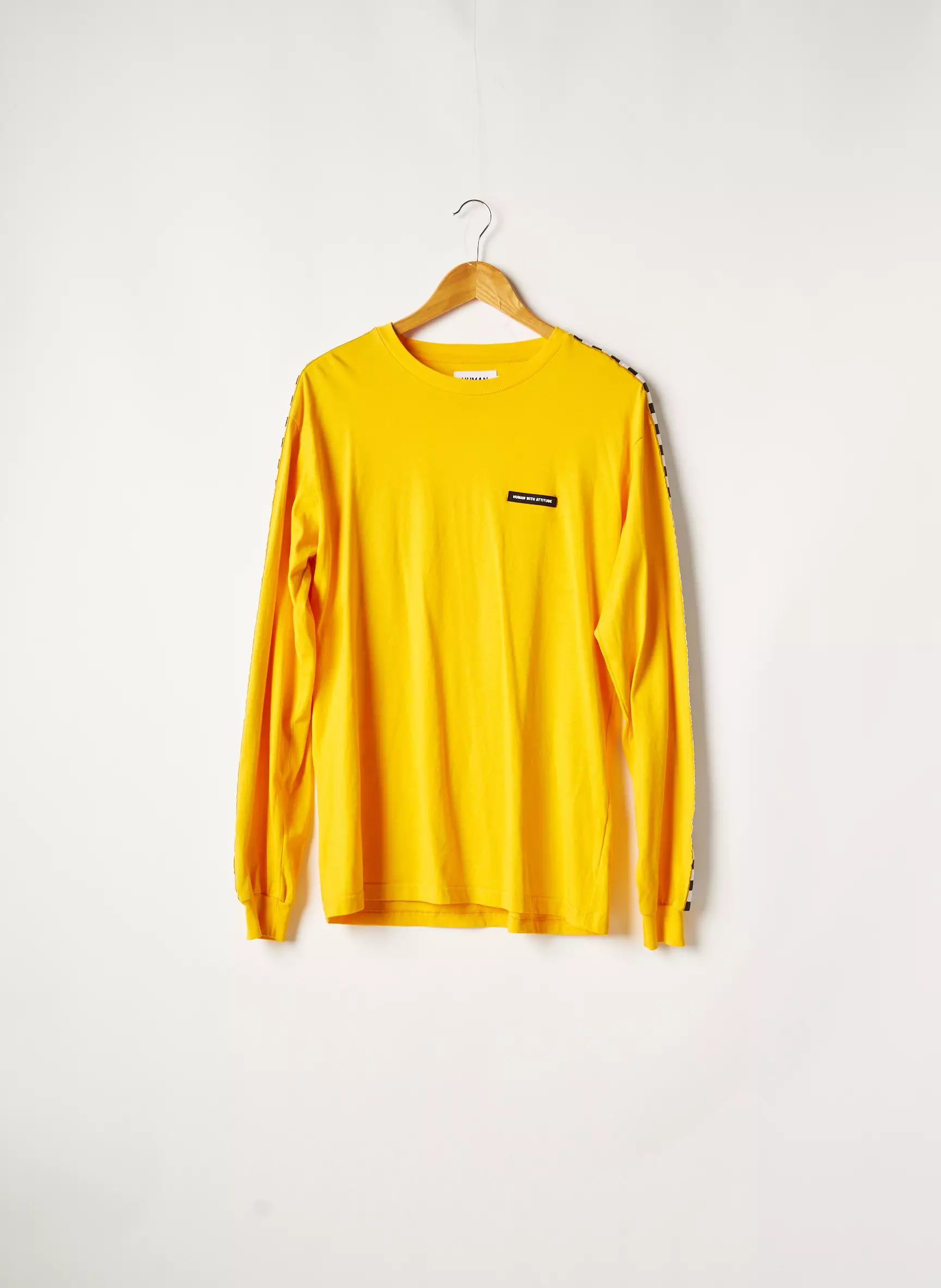 Human With Attitude Tshirts Femme couleur jaune
