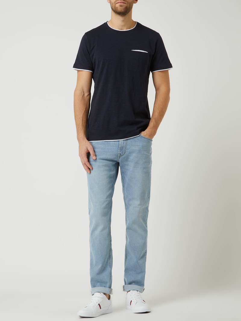 Slim Fit Jeans mit Stretch-Anteil in hellblau