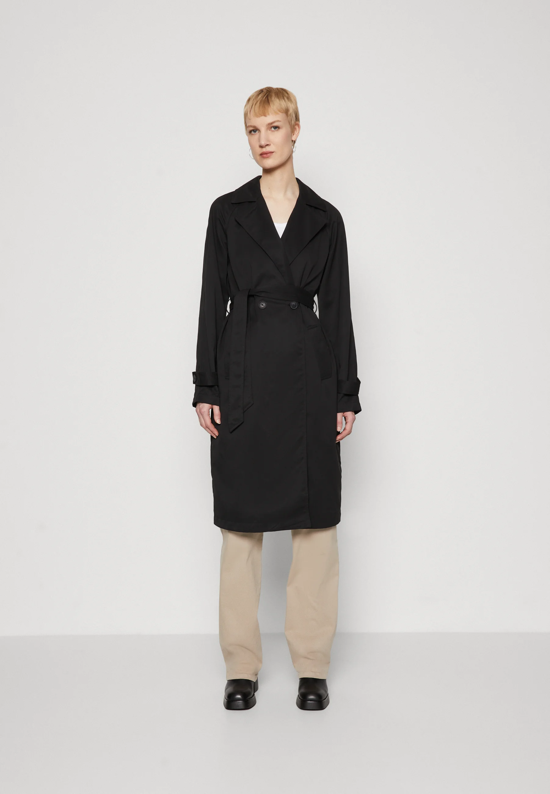 Vero Moda Tall VMLOU - Gabardina
