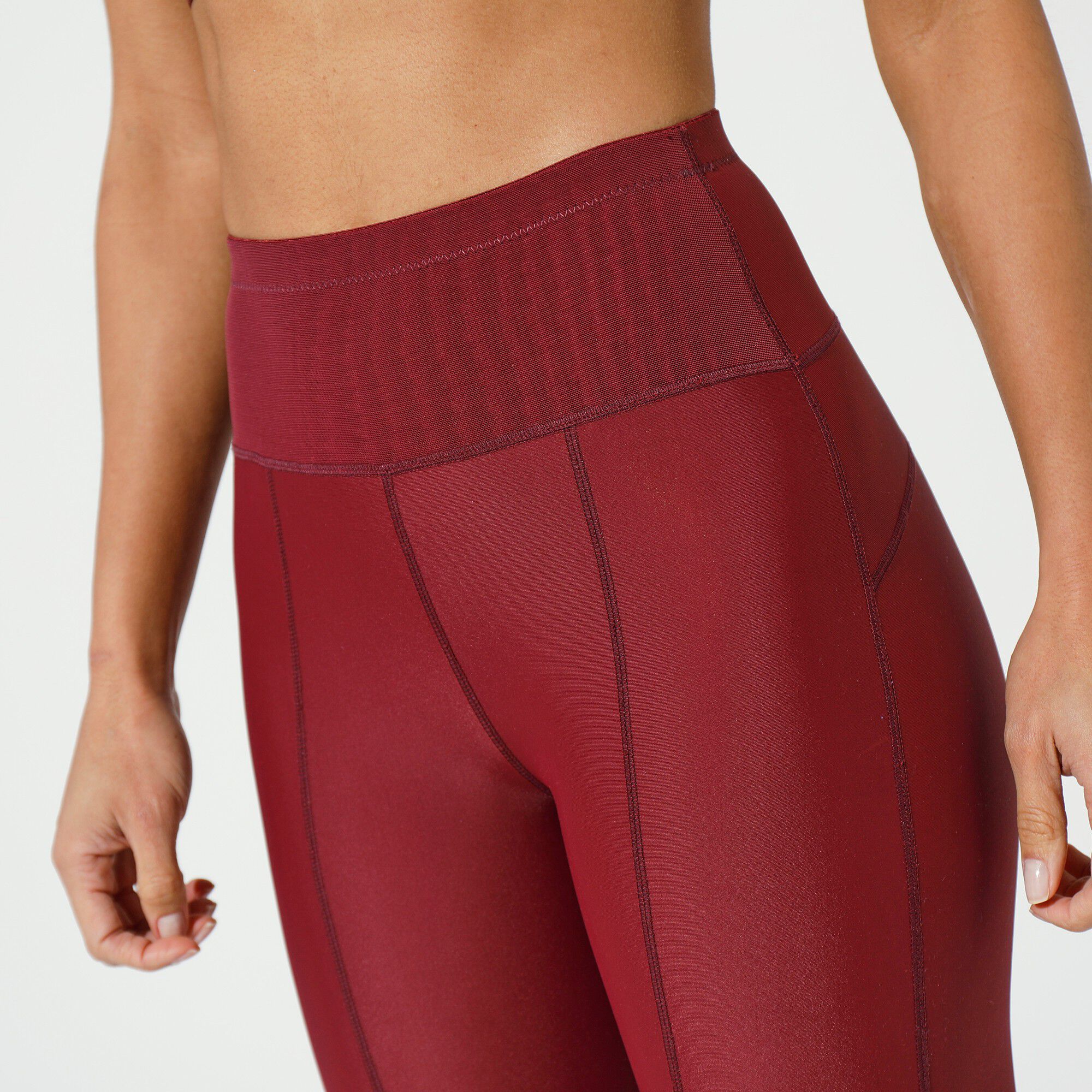 Legging de sport maille stretch et tulle résille