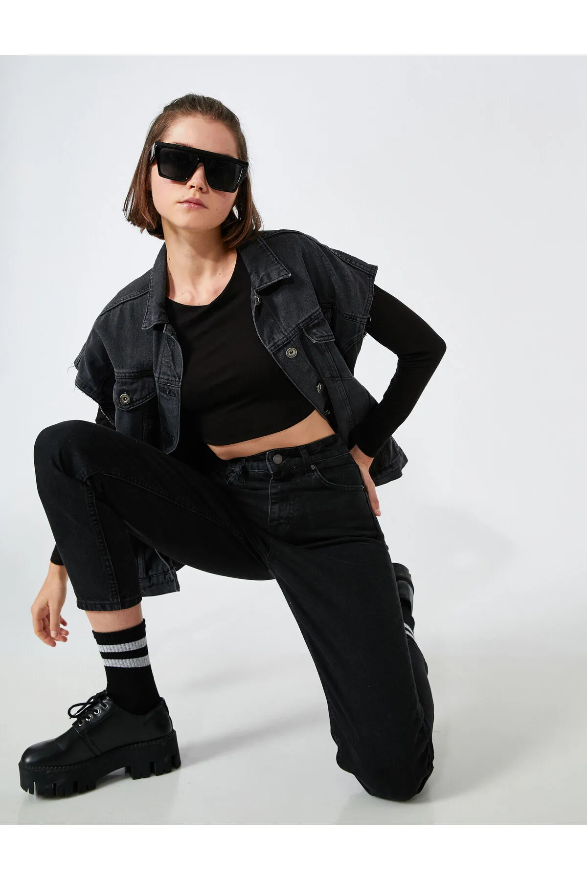 Koton  Basic-Jeans mit hoher Taille – Mom Jean