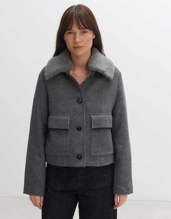 Jacke Hinata