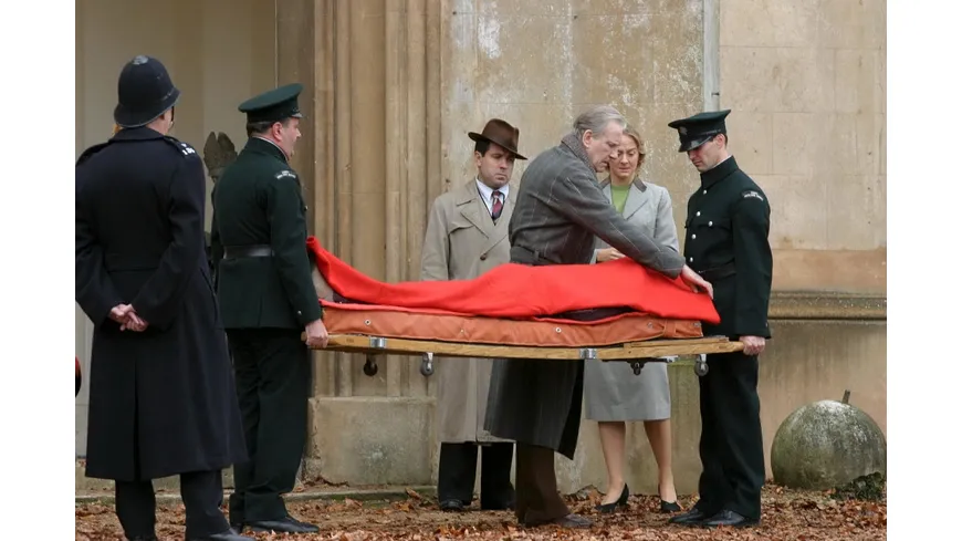 Agatha Christie: MARPLE - Staffel 1 - Erstmals die komplette erste Staffel mit allen vier Langfolgen  [2 DVDs]