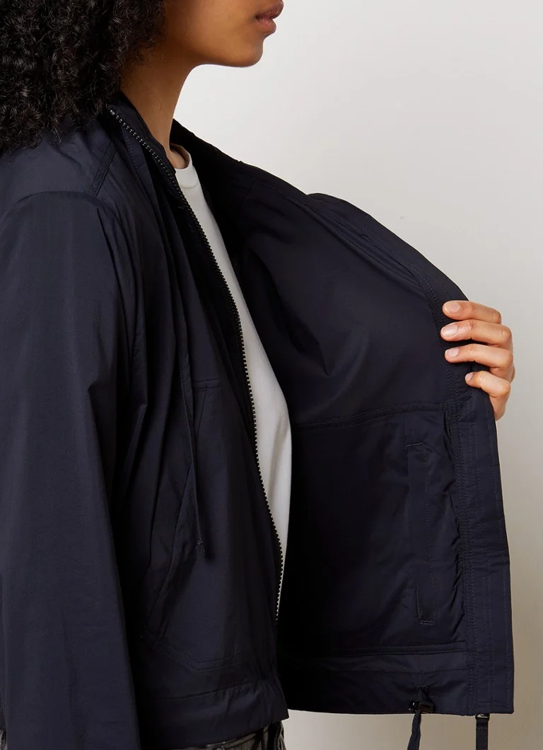 Canada Goose Kaslo cropped windbreaker with hood and side pockets