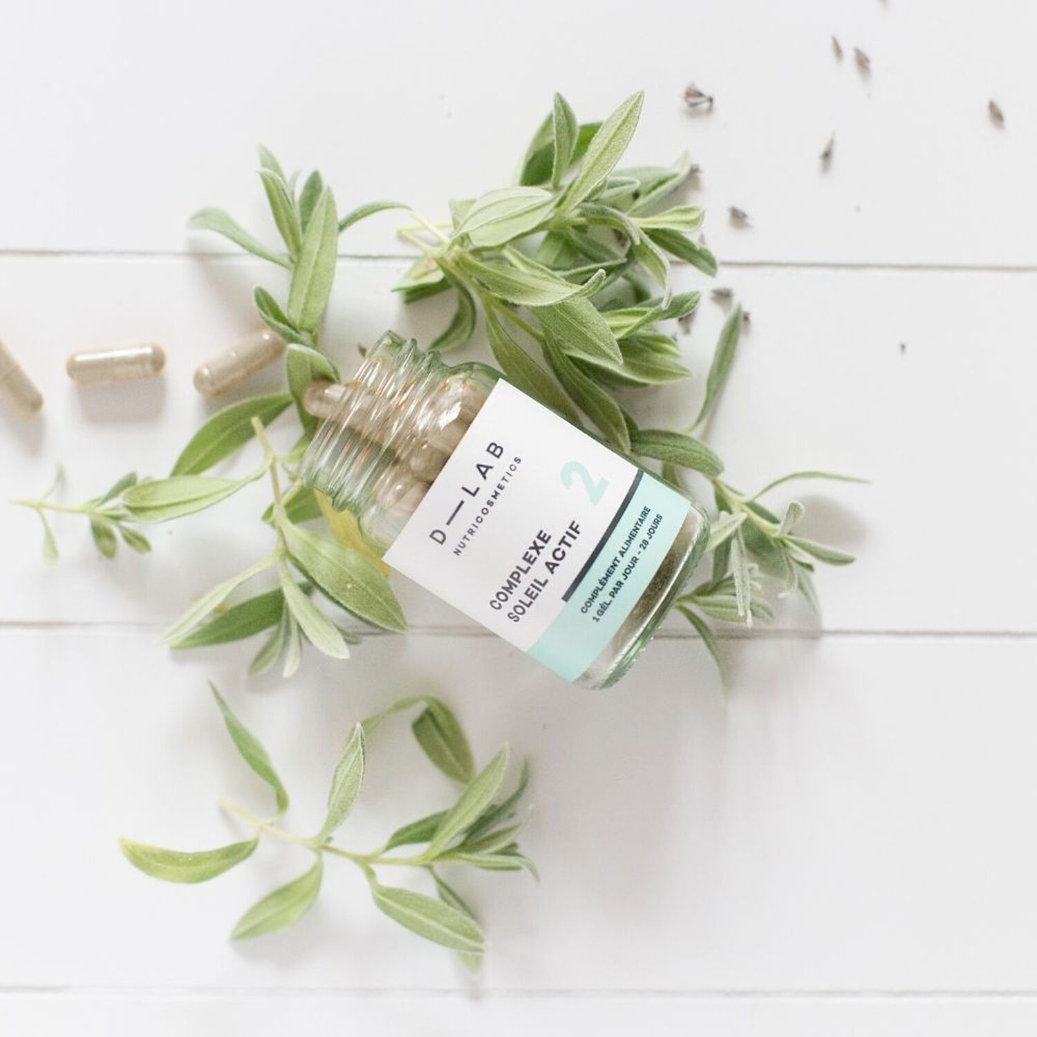 d-lab nutricosmetics Complexe Soleil Actif - 1 mois Complément Alimentaire Bronzage