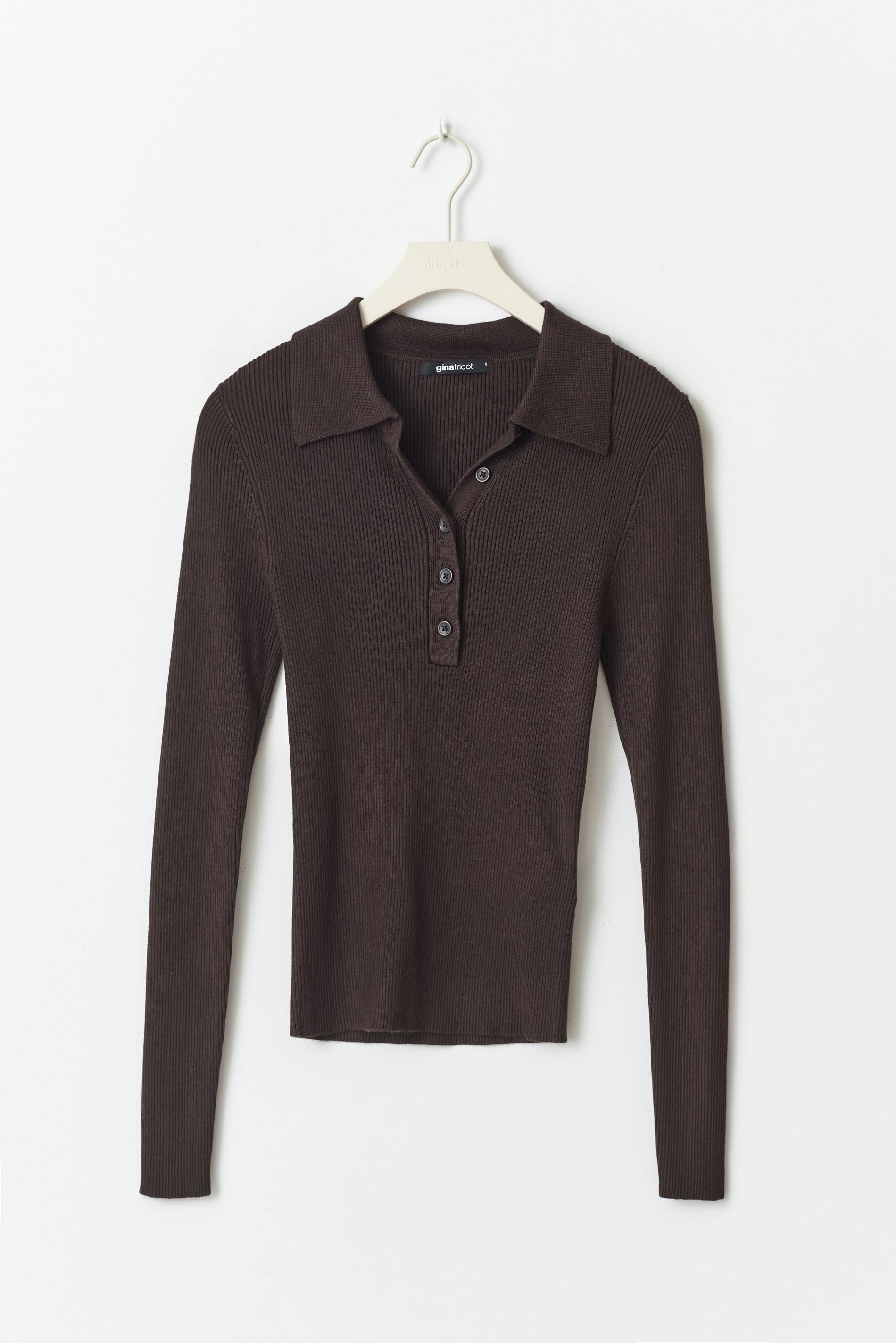 Knitted rib top