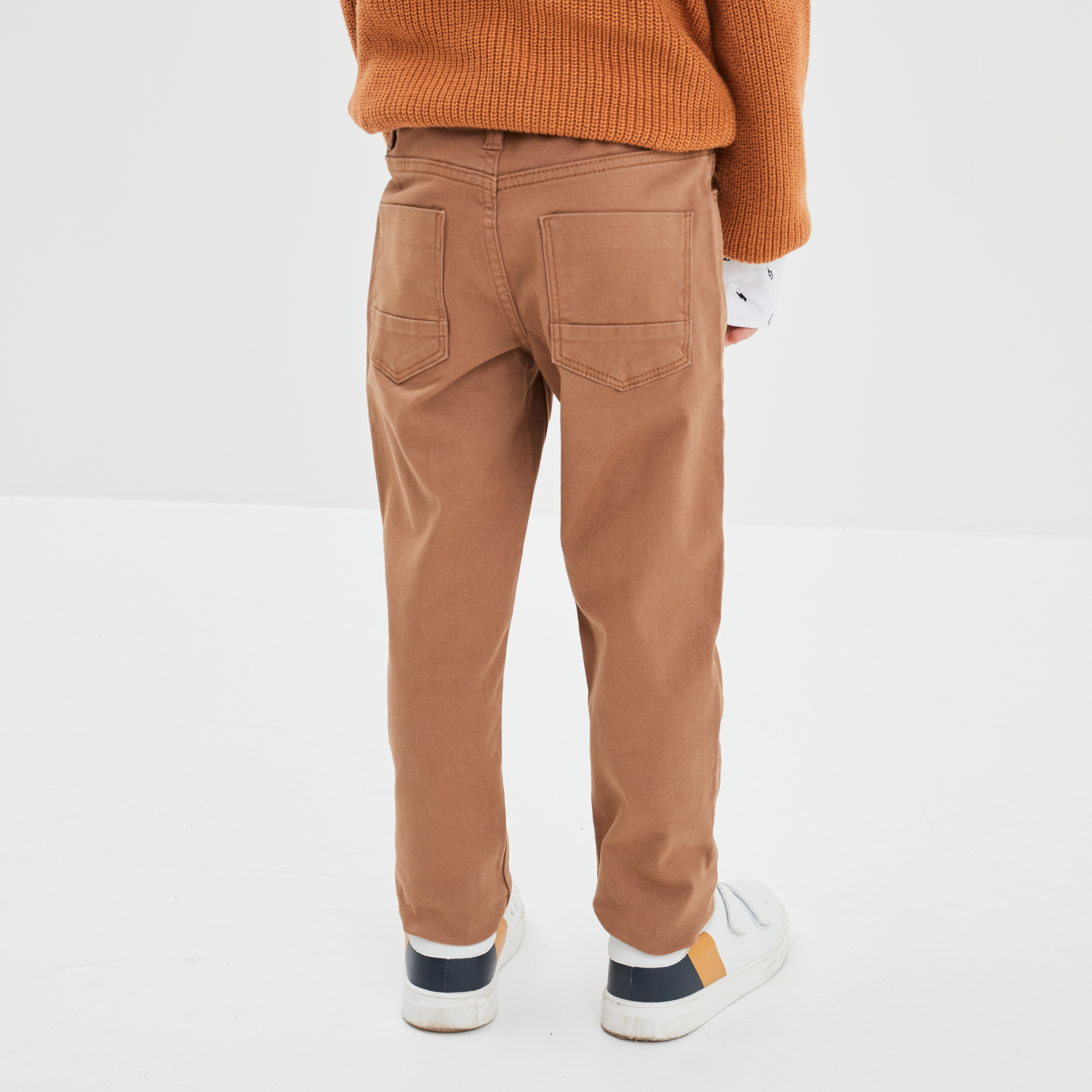 Pantalon slim stretch marron garçon | La Halle