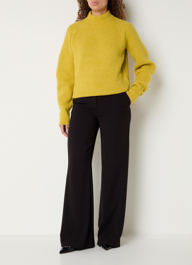 Expresso Chunky knit sweater in wool blend with stand-up collar