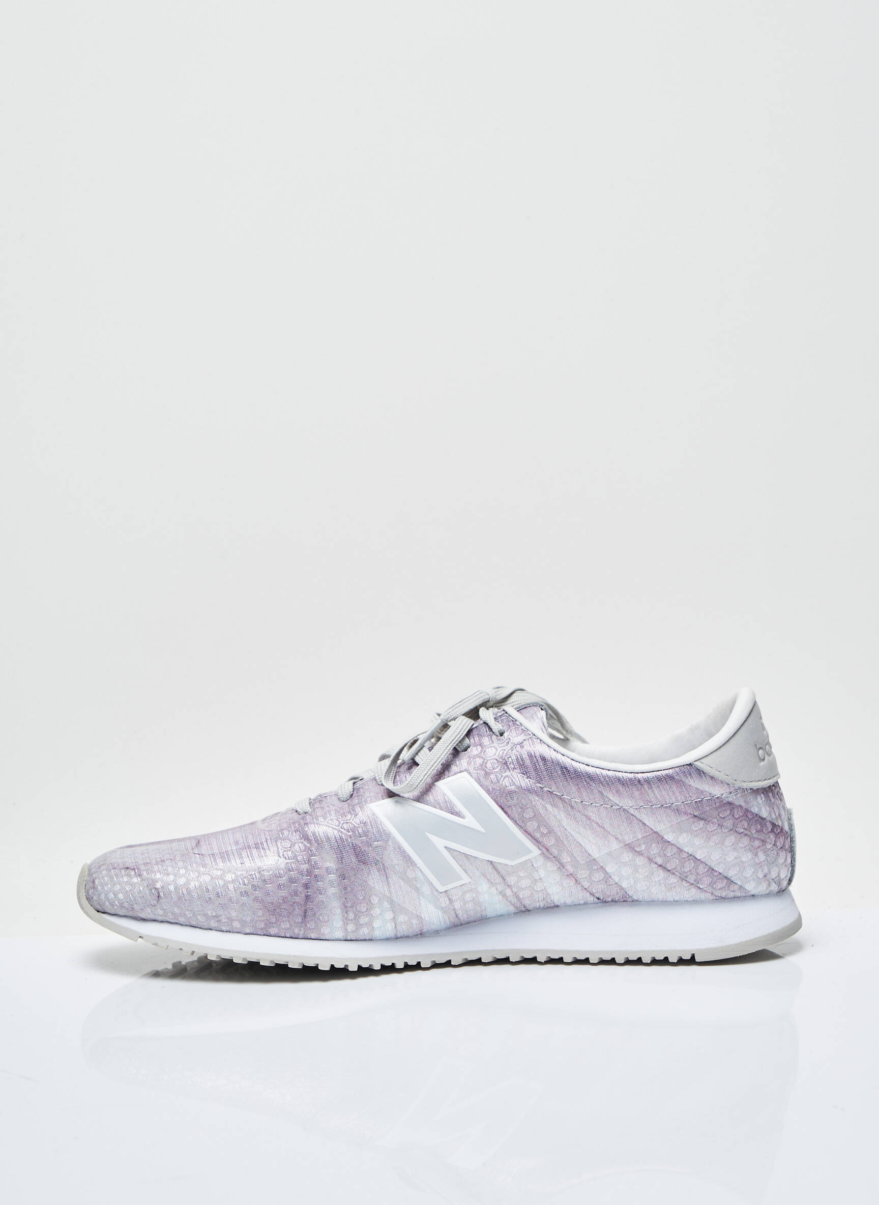 New Balance Baskets Femme couleur gris