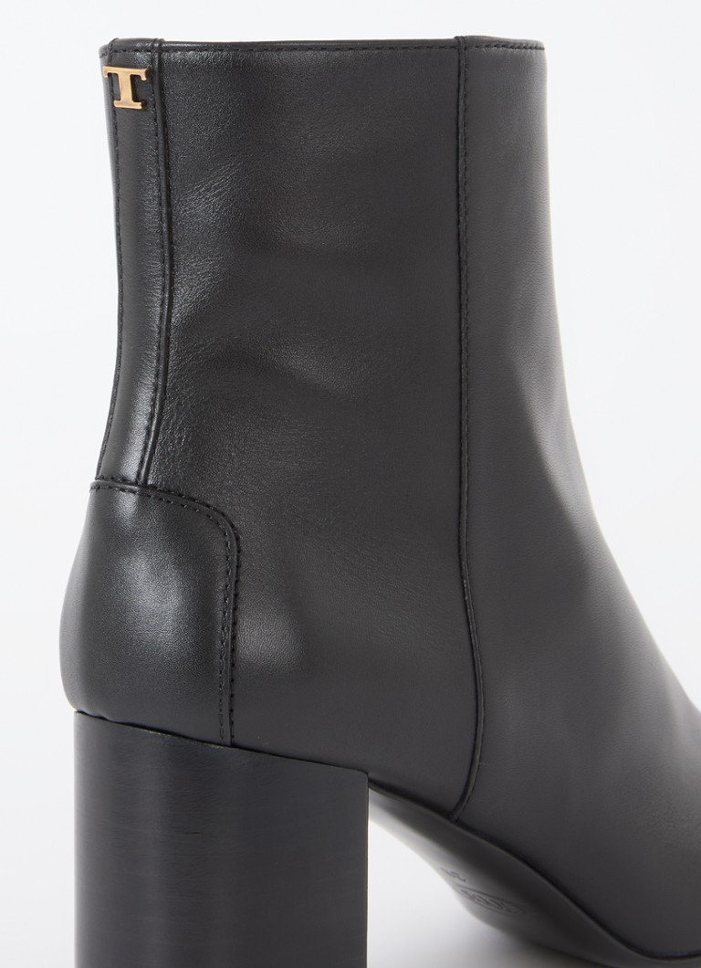 Tod's aulinukai iki kulkšnies, pagaminti iš veršiuko odos