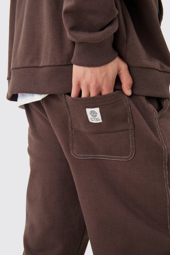 Lockere Jogginghose mit Kontrast-Naht