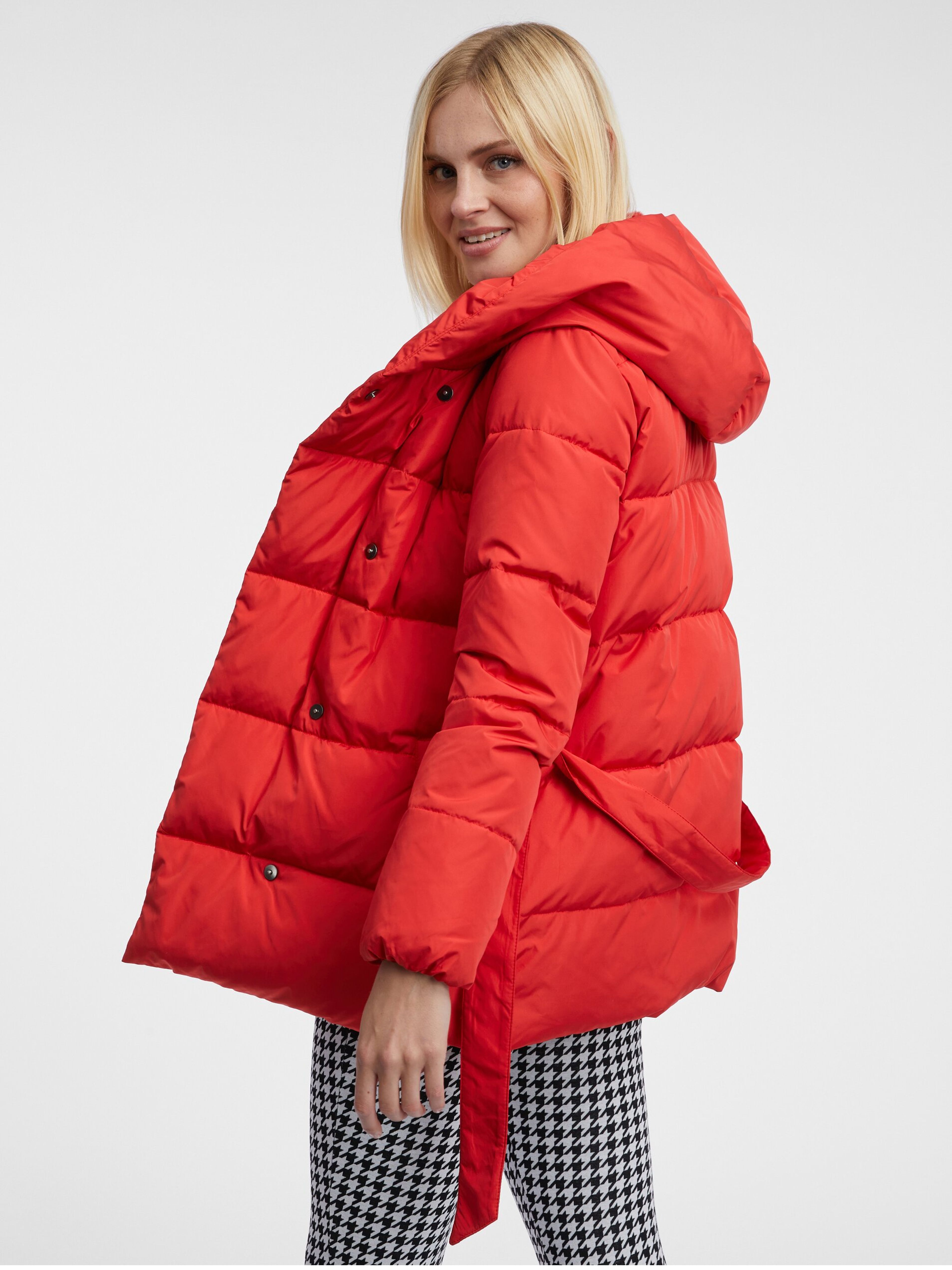 Rote Damen-Daunenjacke ORSAY