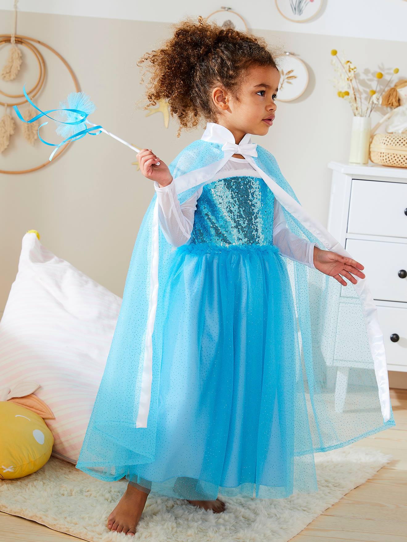 Déguisement de princesse avec cape, baguette et couronne blanc