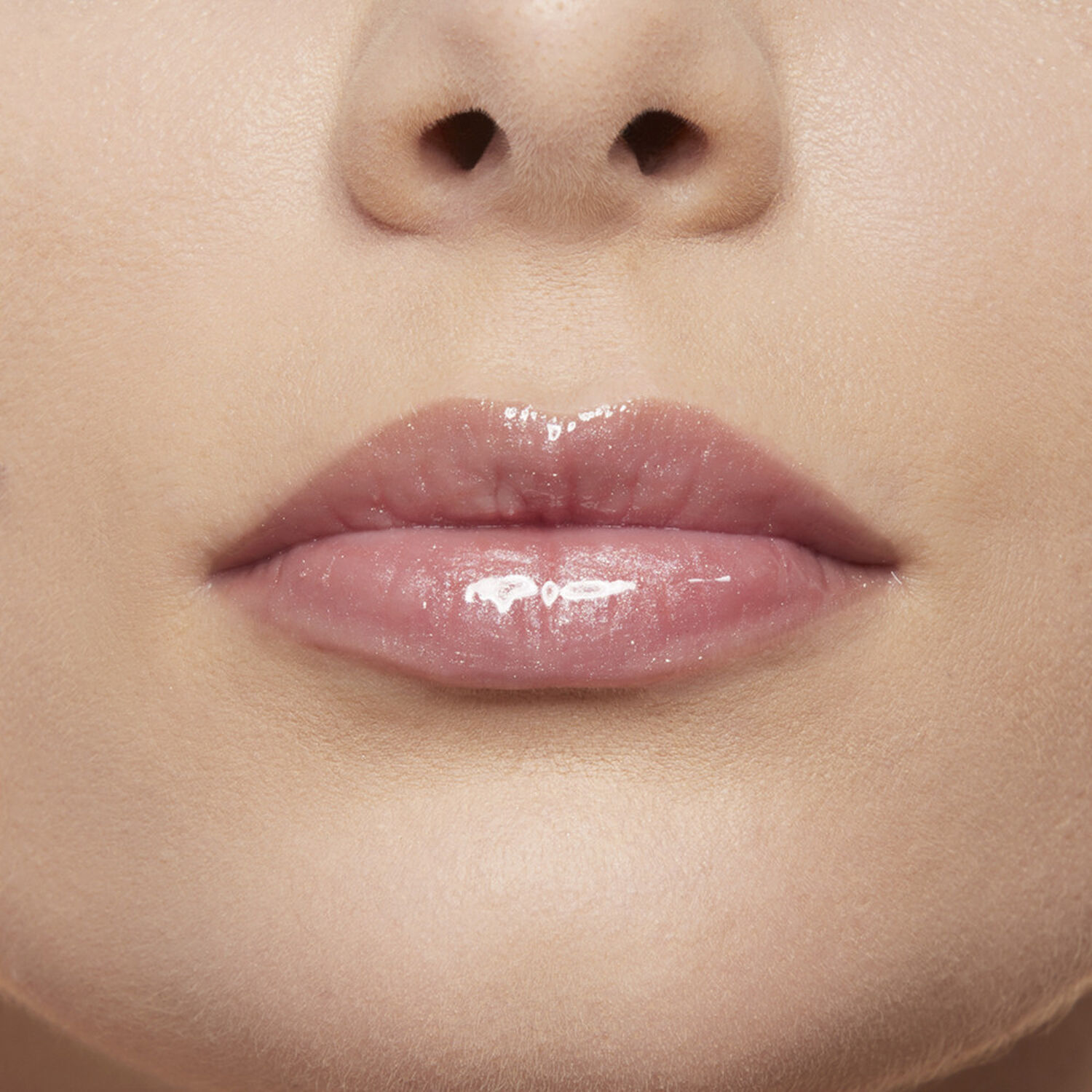 Maybelline New York Lifter Gloss Gloss à lèvres hydratant et effet repulpant
