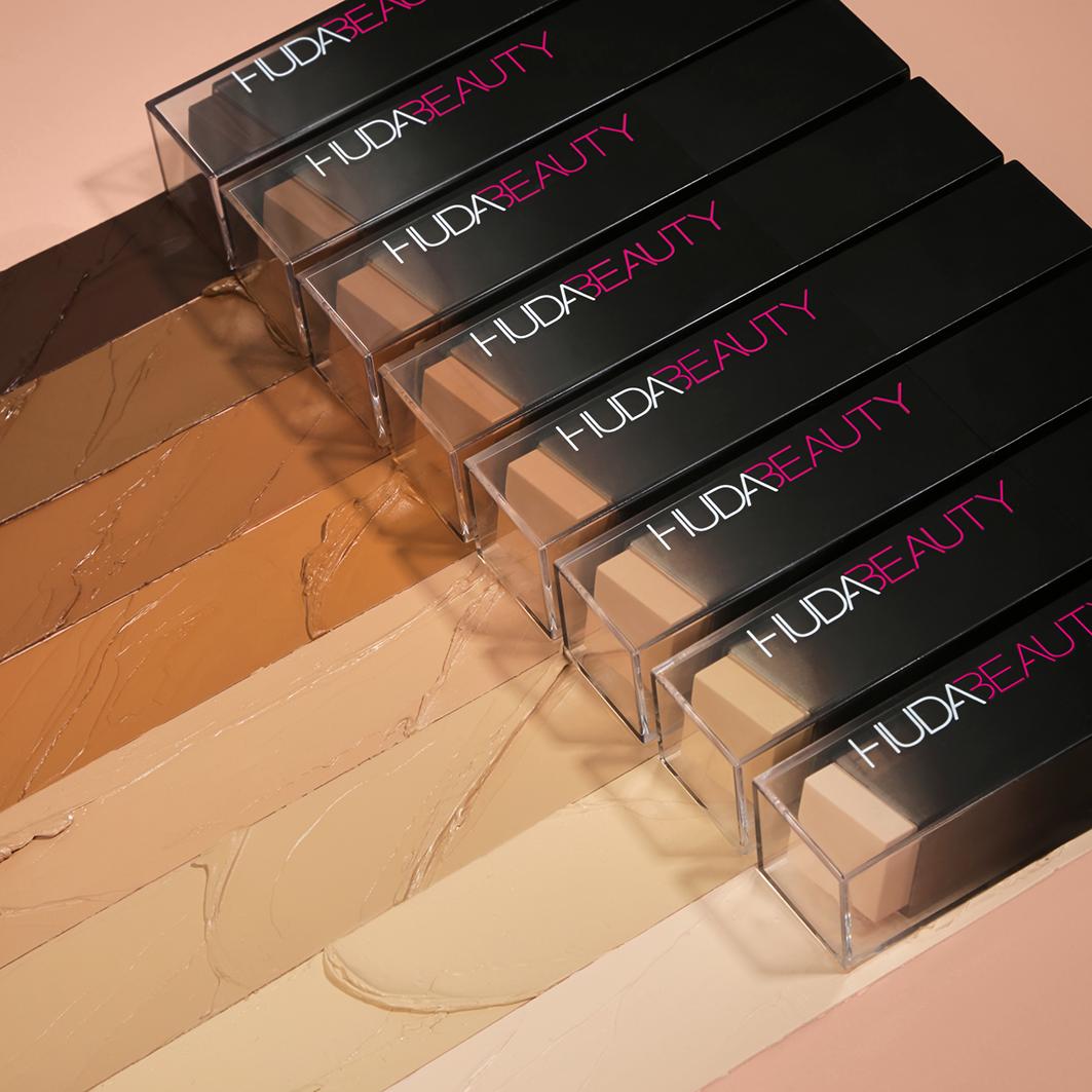#FauxFilter Skin Finish Buildable Coverage Stick