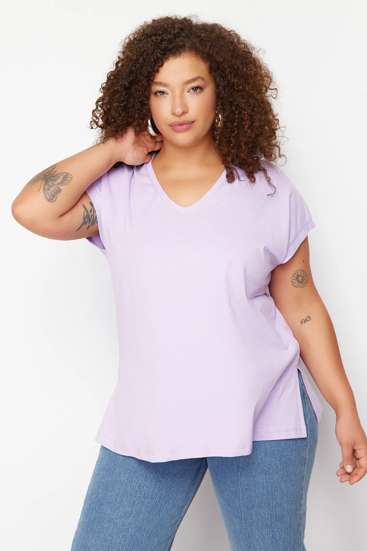 Trendyol Curve  Große Größen in T-Shirt - Lila - Boyfriend