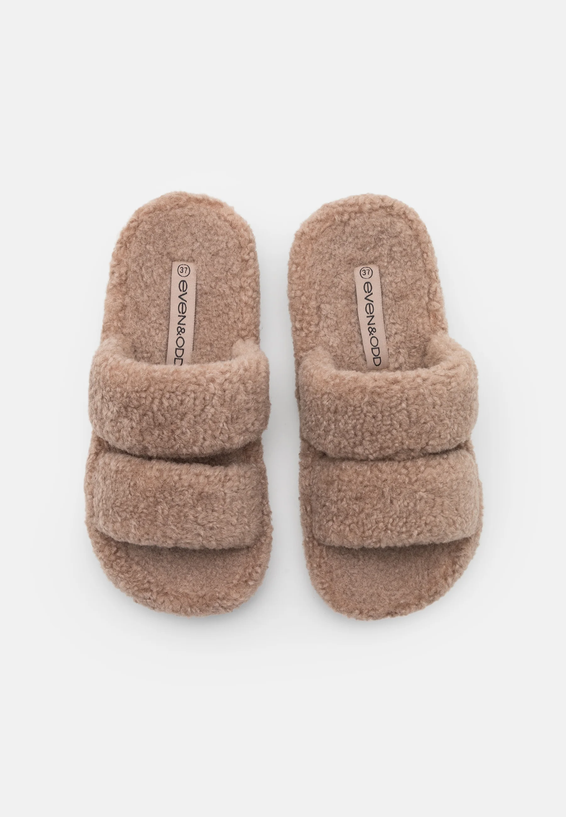 Pantuflas pares e impares