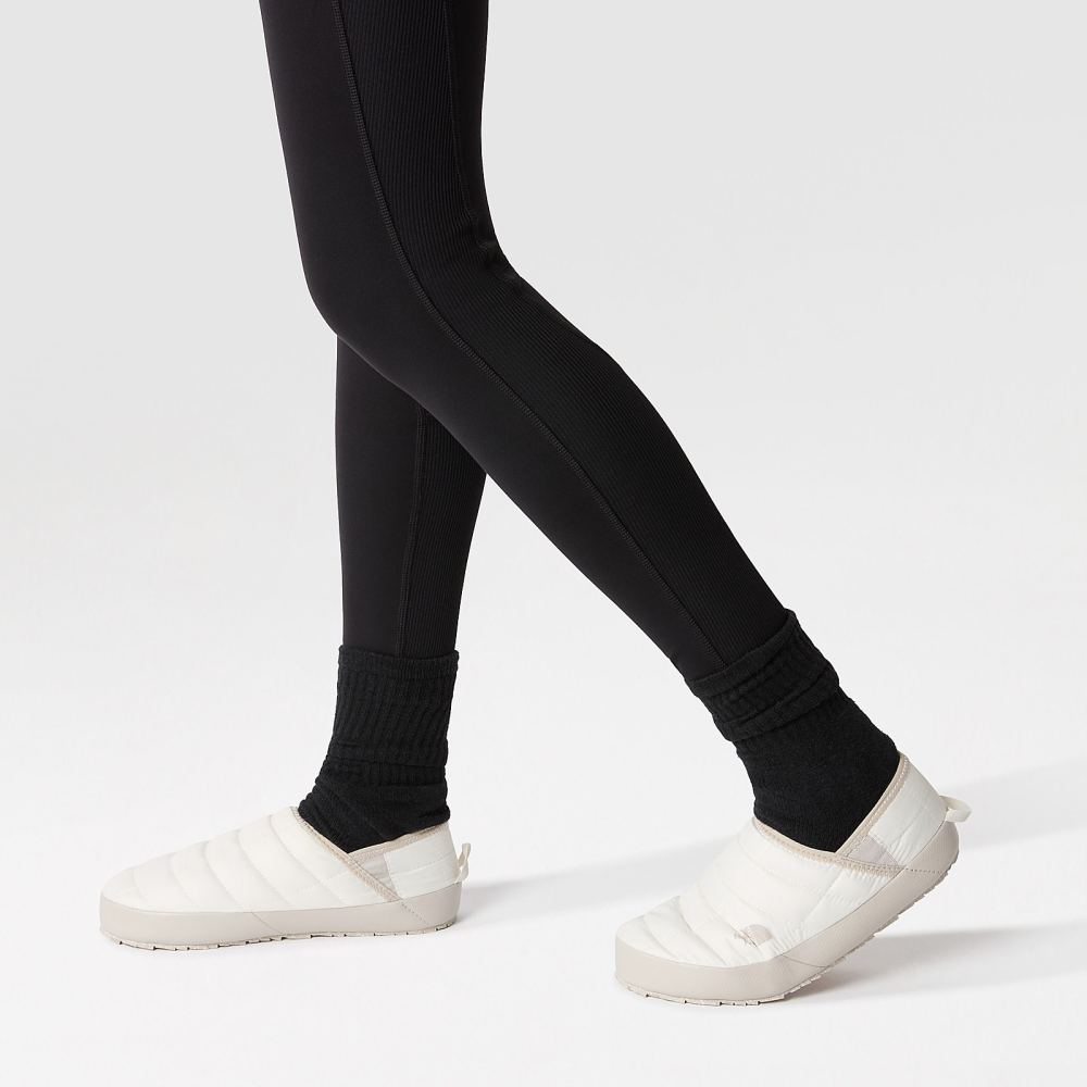 The North Face Thermoball Traction MULE V NF0A3V1H32F / weiss