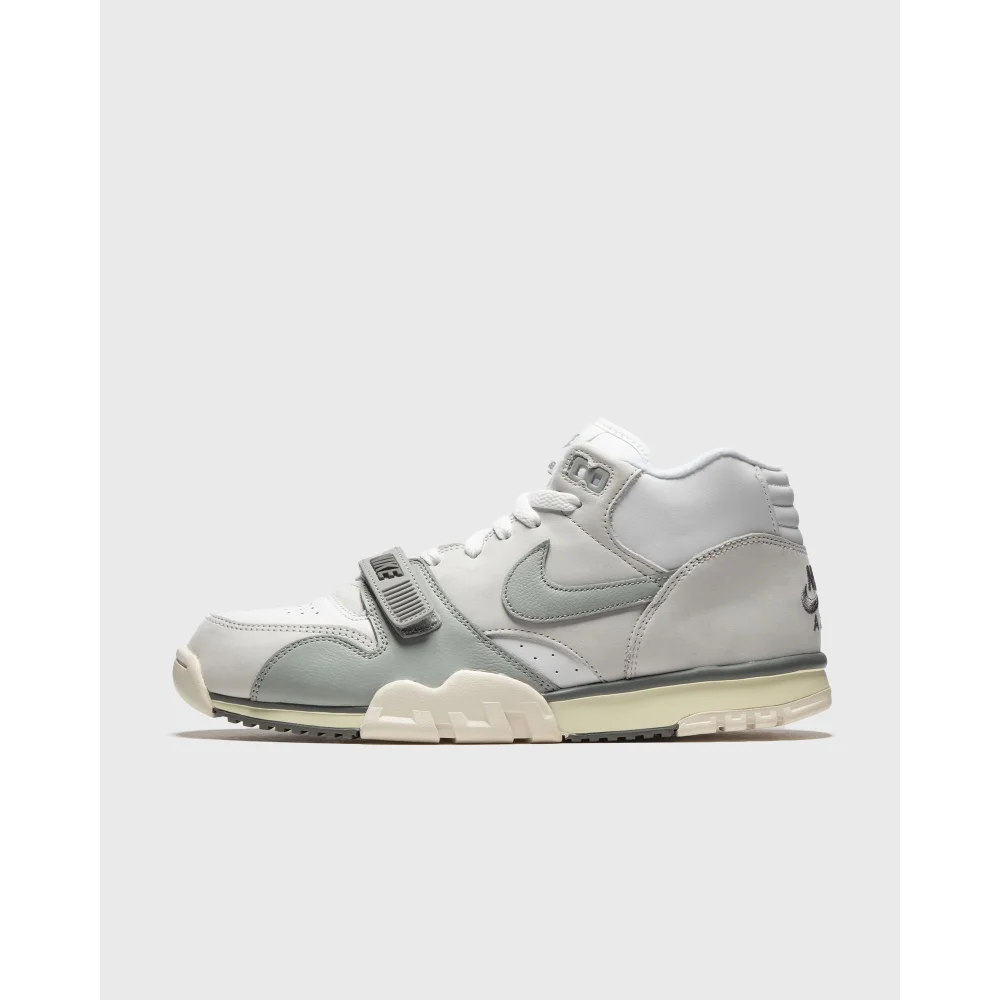 Nike Air Trainer 1 DM0521-001 / grau