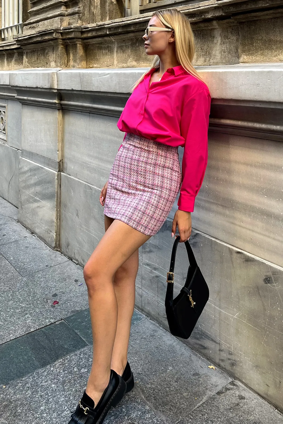 Trend Alaçatı Stili  Rosa Chanel-Minirock mit minimalem Muster und Reißverschluss hinten für Damen HN08049