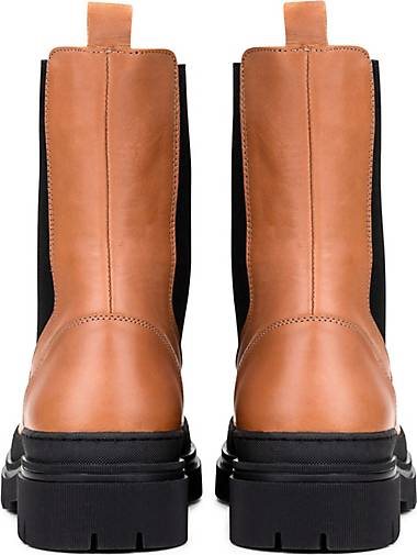 Another A Chelsea Boot