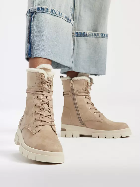 ESPRIT Schnürboots