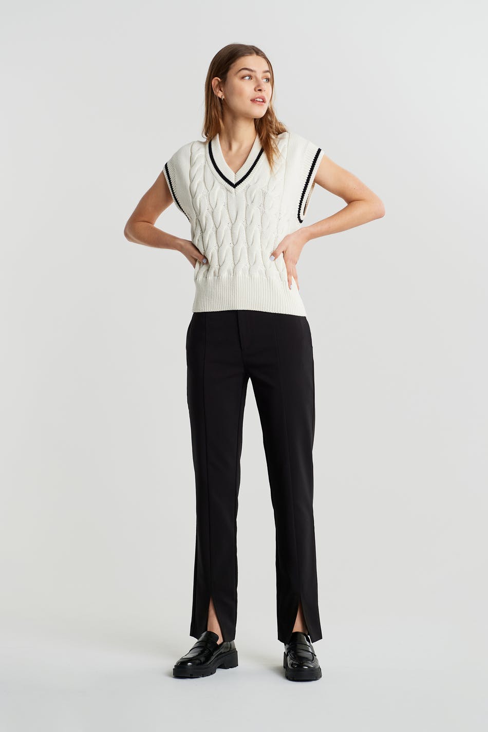 Hanna slit hem trousers