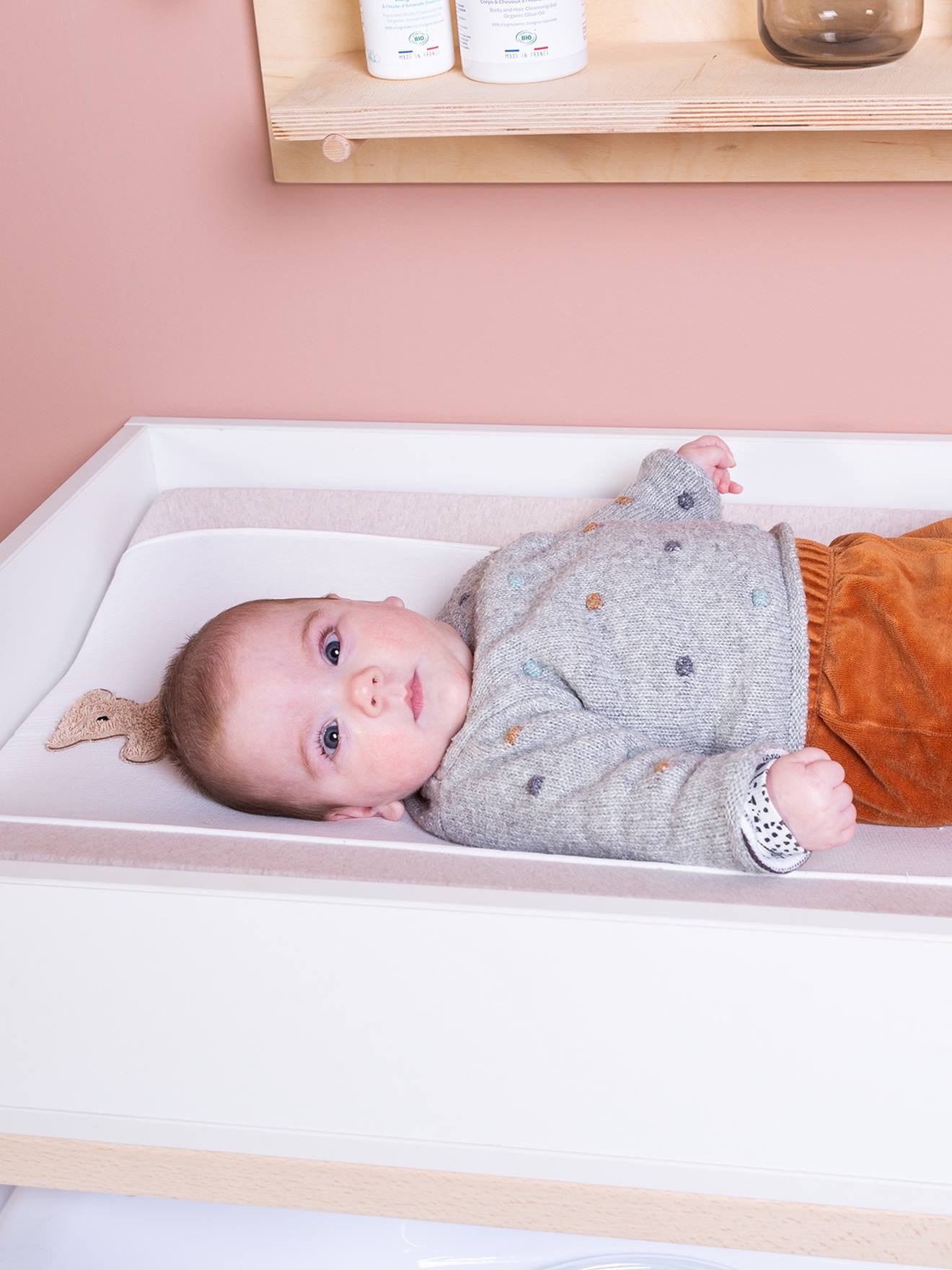 Table à langer avec baignoire intégrée CHILDHOME blanc/bois