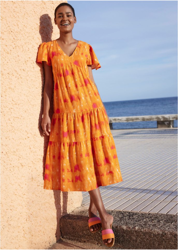 Knieumspielendes Jerseykleid mit Flügelärmeln, Volants und Taschen
