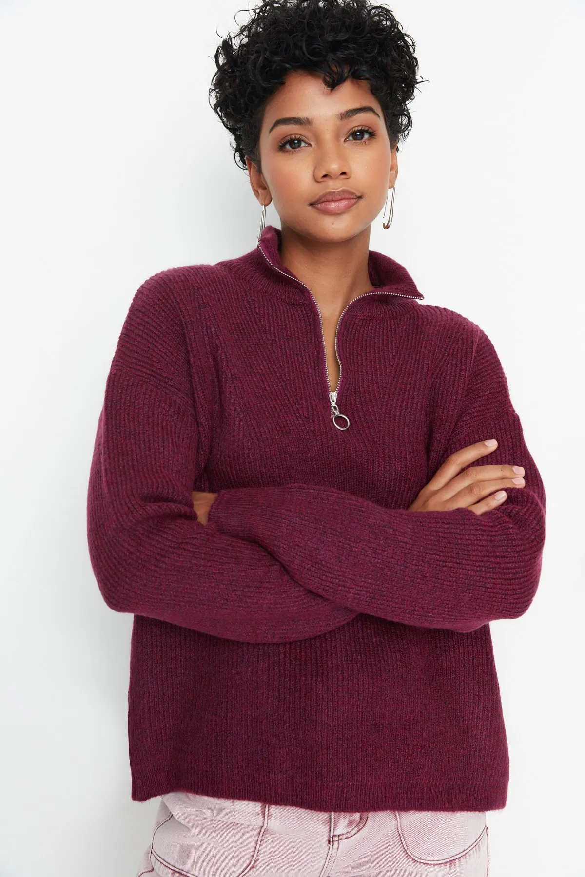 Trendyol Collection  Hellvioletter Strickpullover mit weicher Struktur und Reißverschluss TWOAW20XS0009