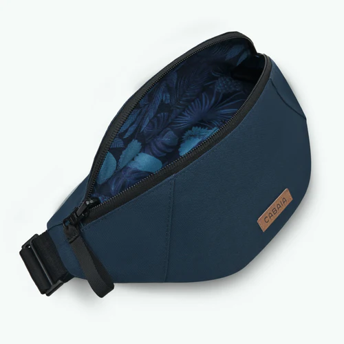 Reykjavik Medium Navy Blue Fanny Pack